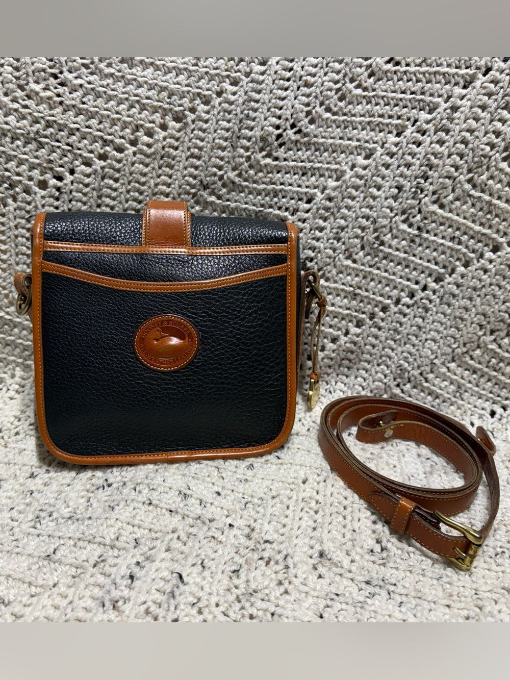 Vintage Dooney & Bourke Square Equestrian Flap Bag - Picture 7 of 11